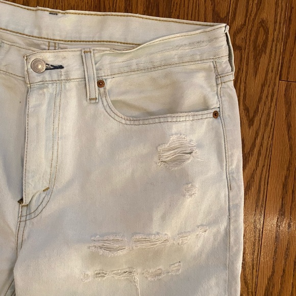 Levi’s 502 Jean shorts - Picture 3 of 9